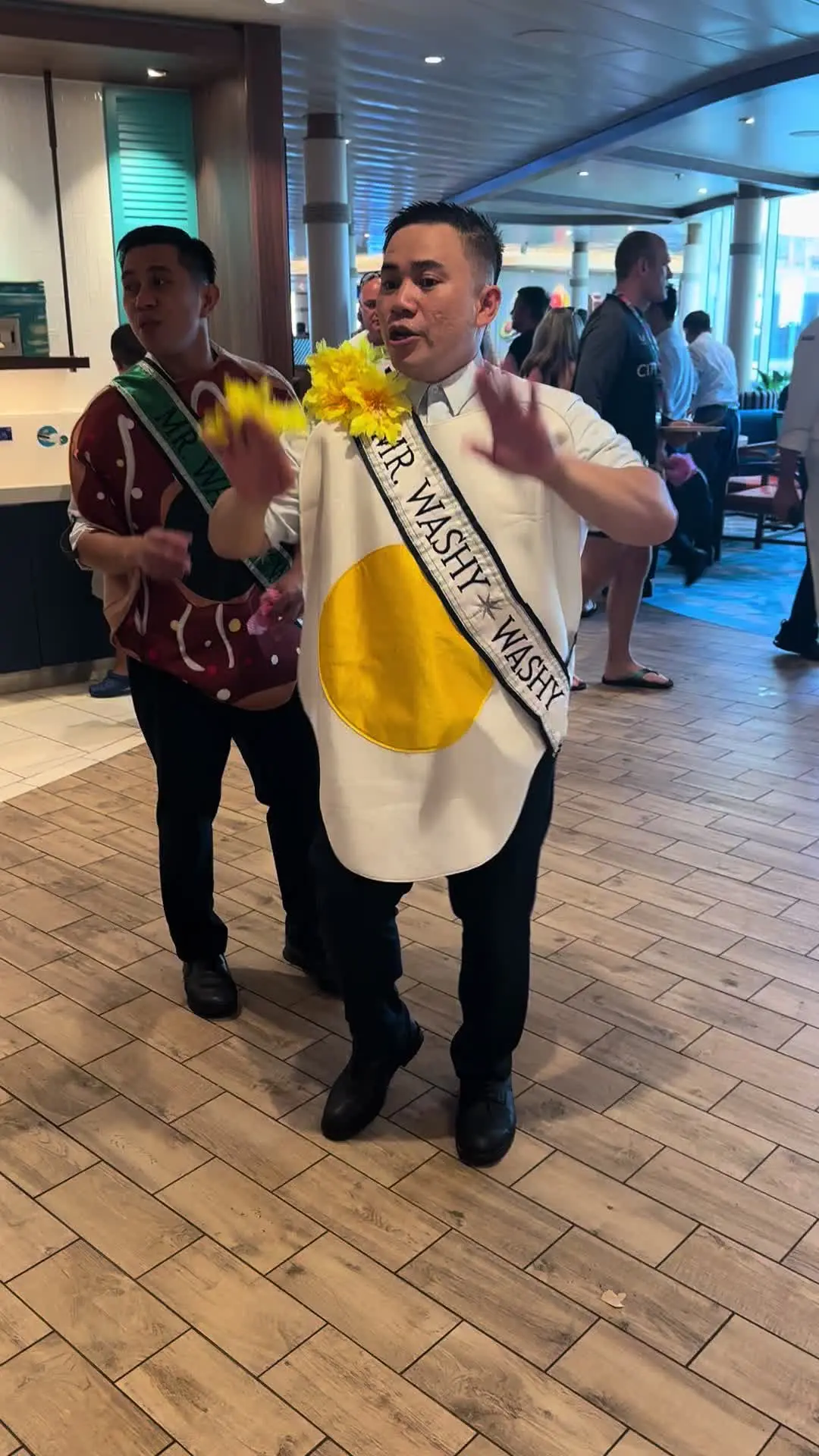 Singing Mr Washy Washy