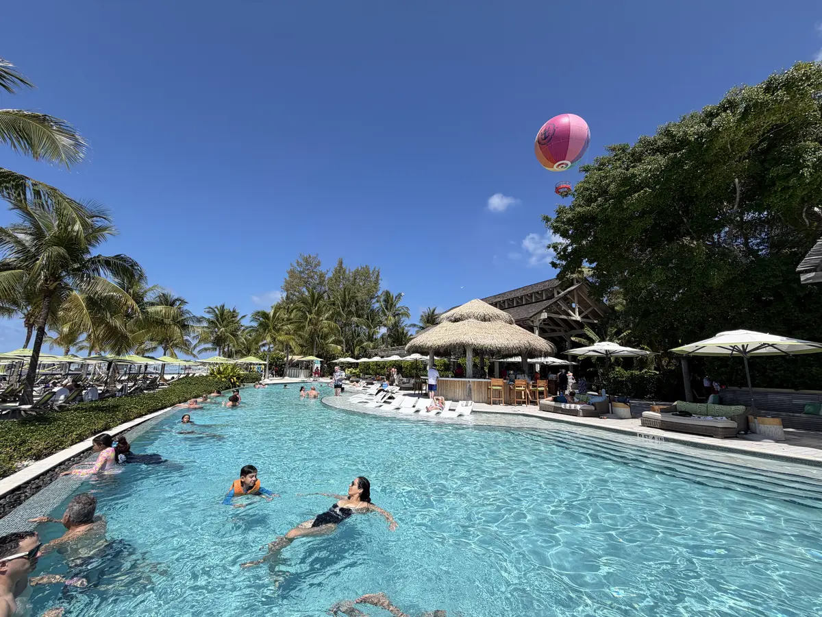 Coco Beach CLub with balloon