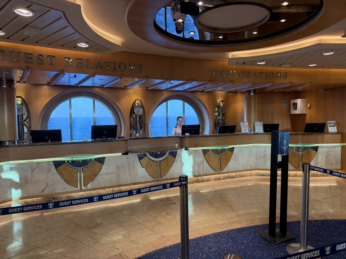 Guest services desk