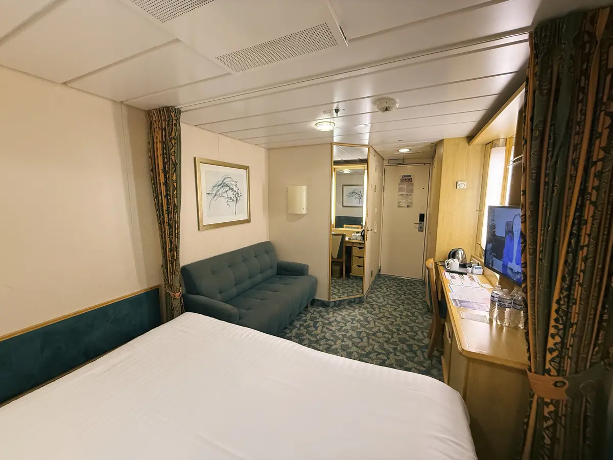 Liberty Inside Cabin