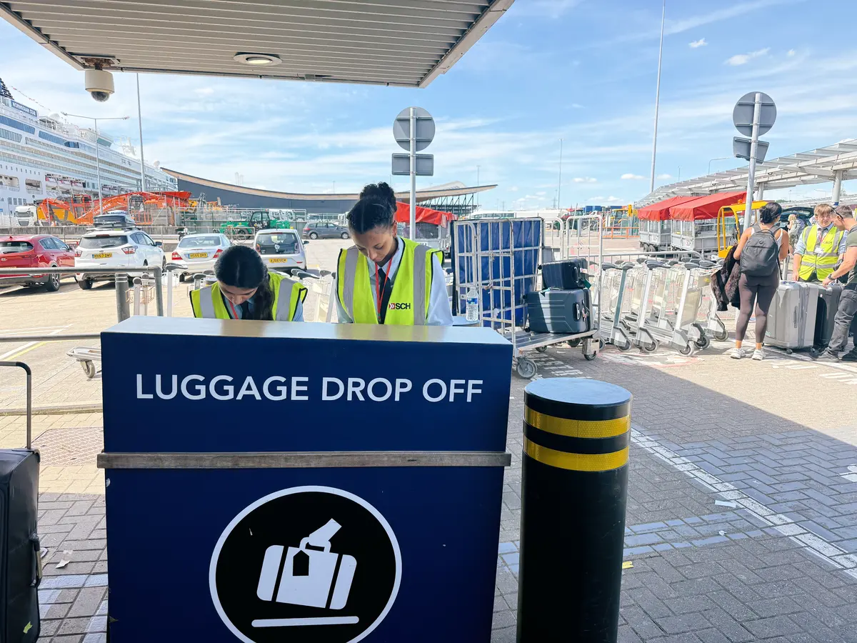 Southampton Luggage Drop Off