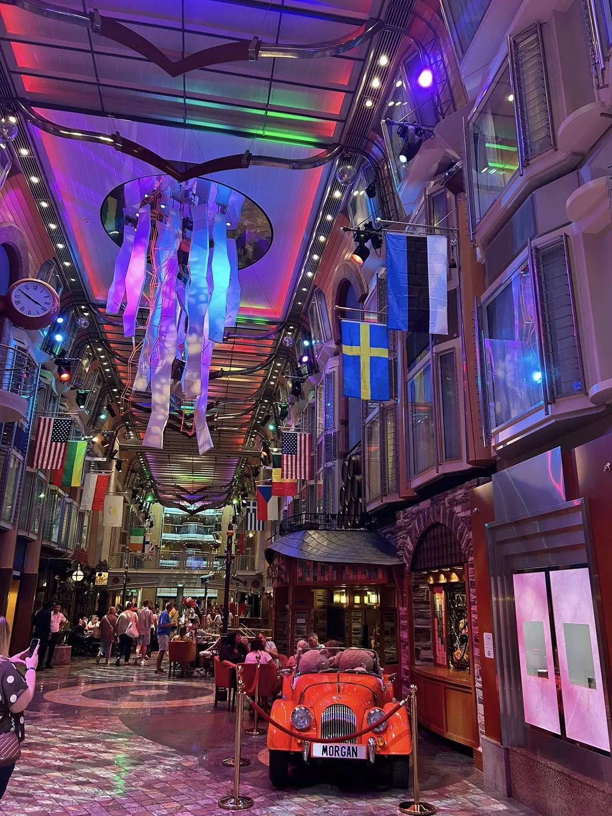Royal Promenade