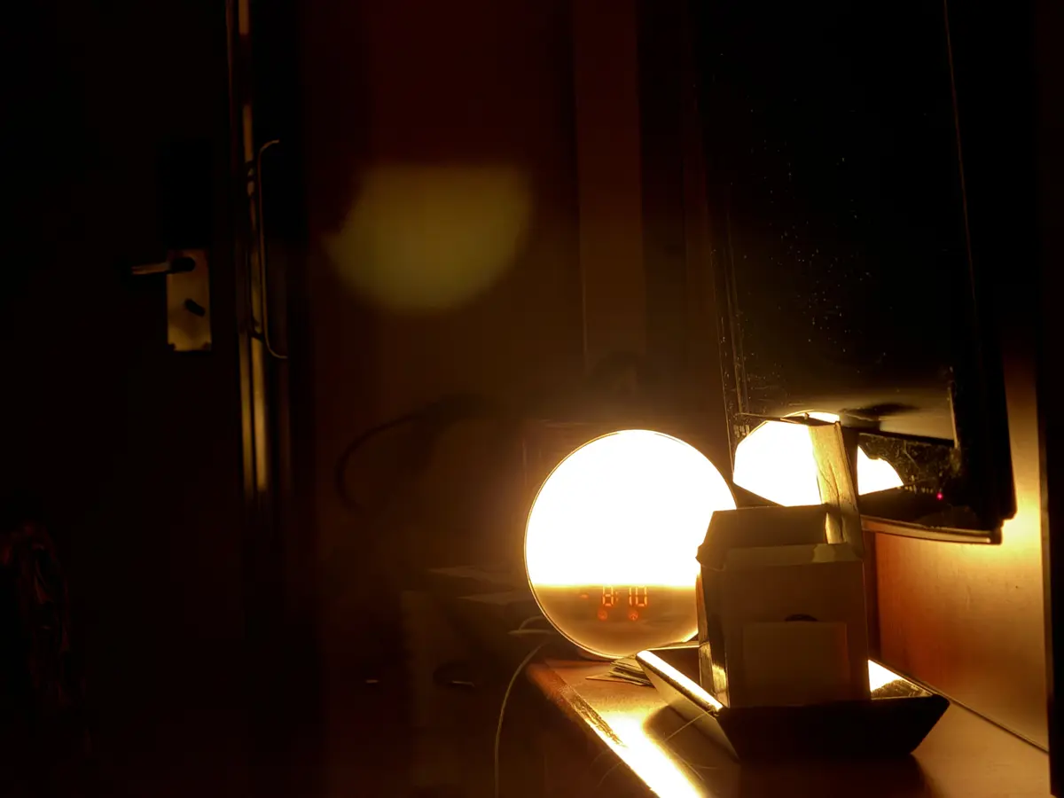 Sunrise alarm clock
