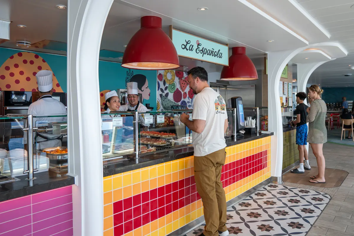 La Española at AquaDome Market