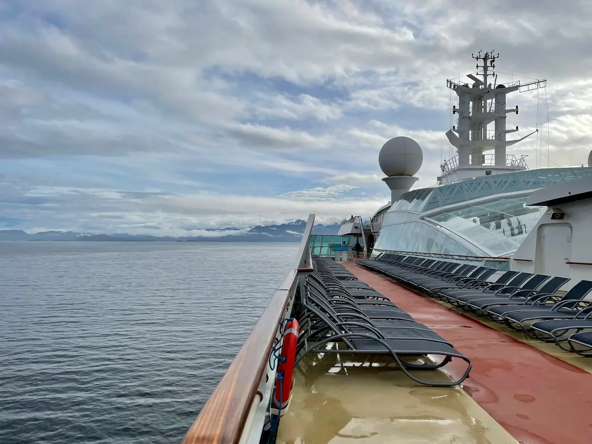 Alaska cruise ship