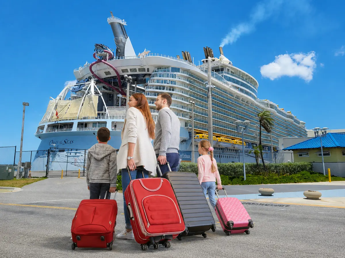 Family bringing luggage to a cruise