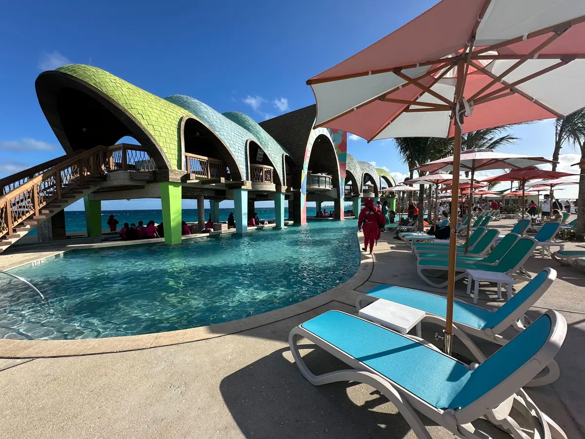 Floating Flamingo chair and pool