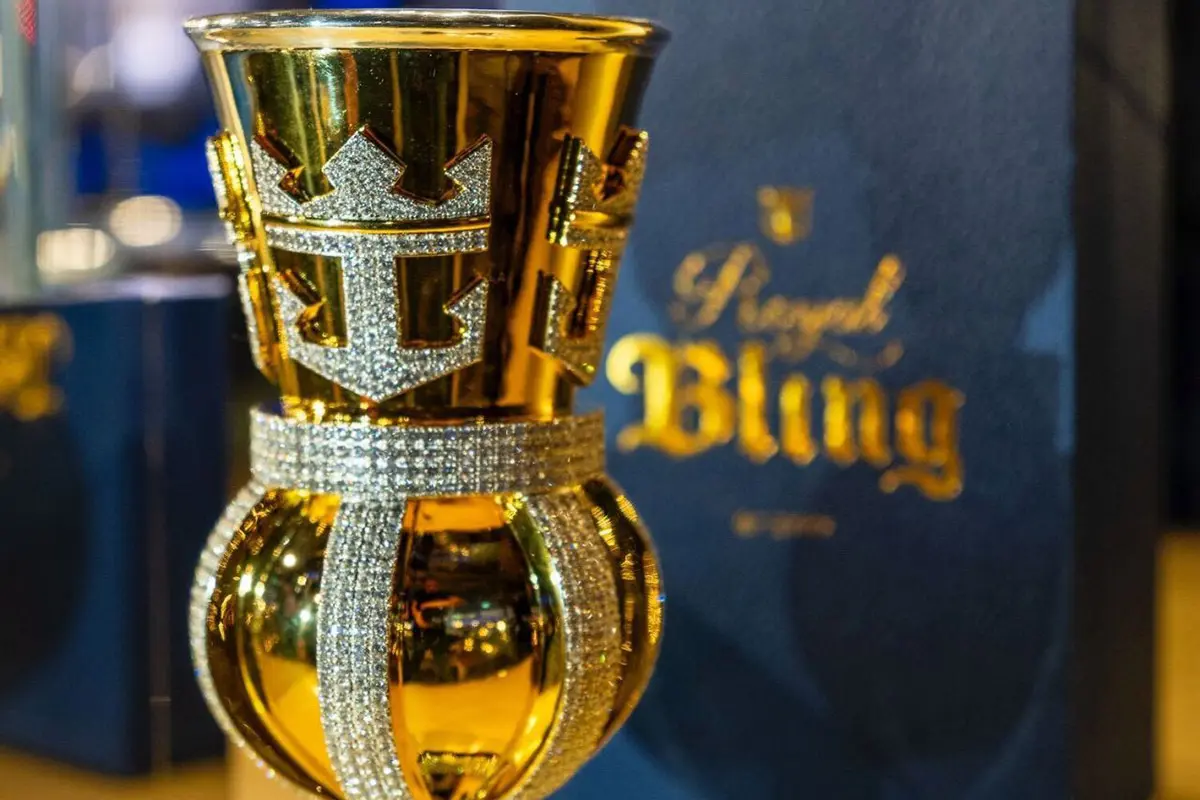 Royal Bling cup