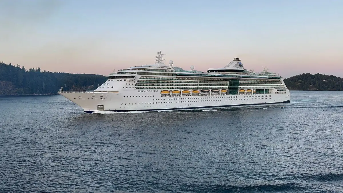 Serenade of the Seas 