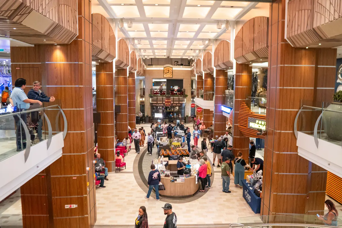 Royal Esplanade on Anthem of the Seas